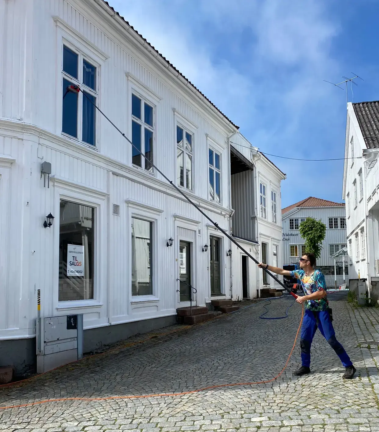 Fasadevask i Grimstad-området