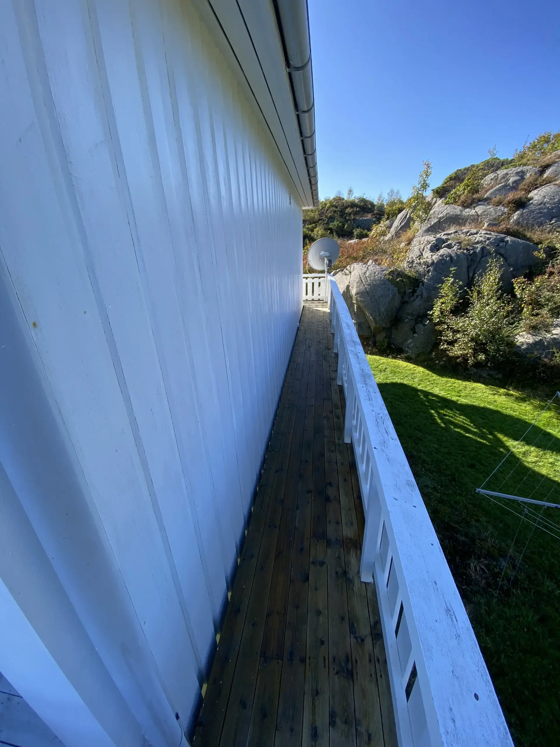 Fasadevask i Lillesand med tydelig arbeidsresultat