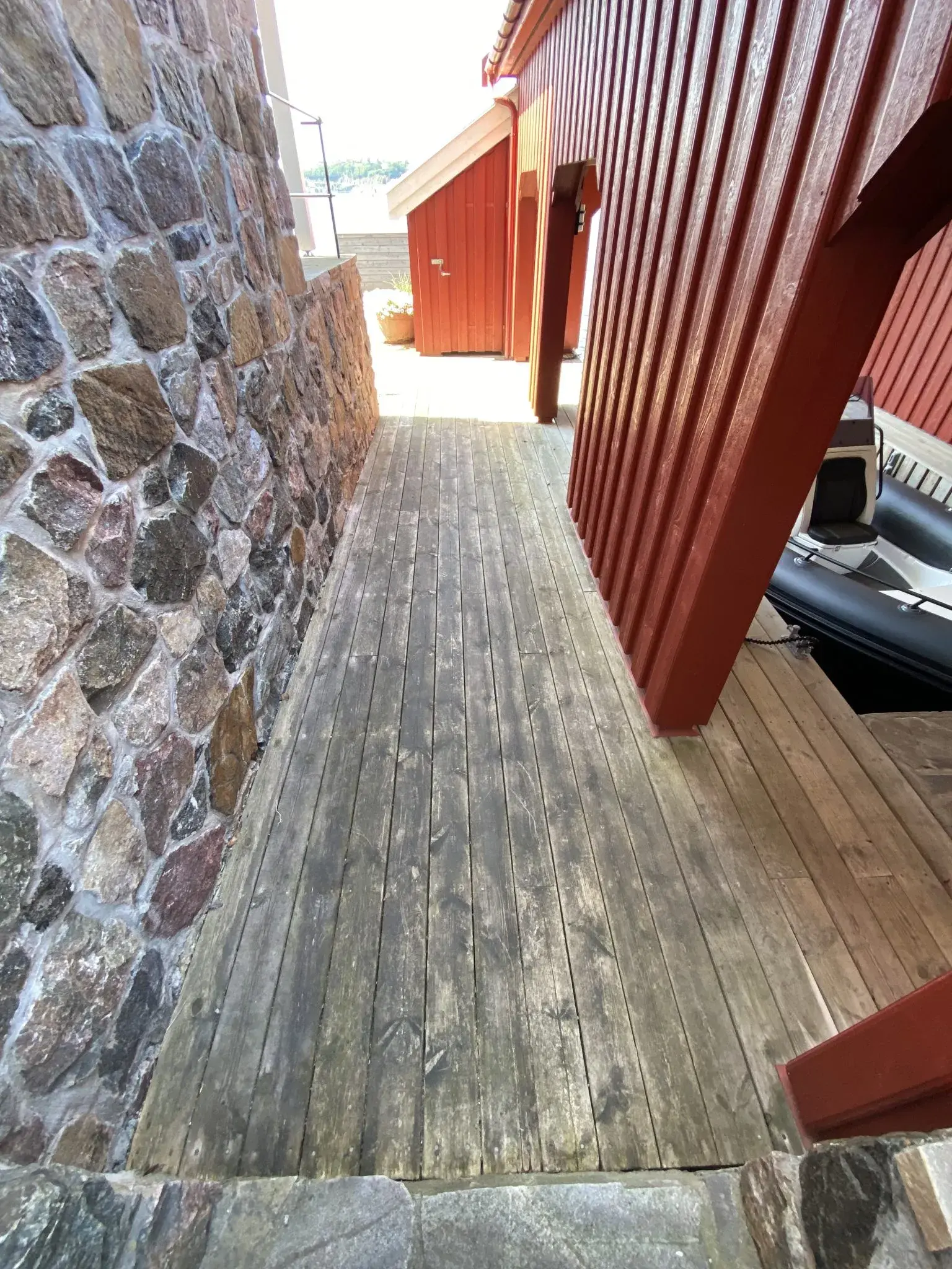 Fasadevask på terrasse og uteplass